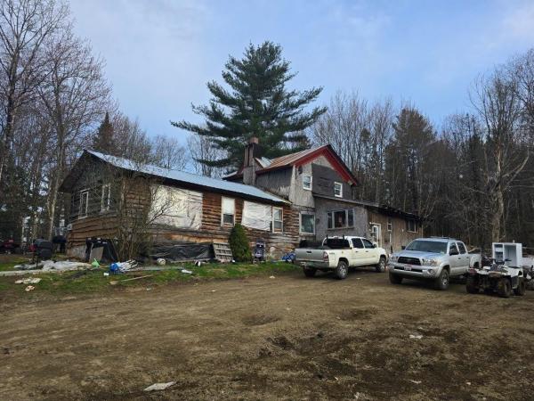 933 Burroughs Road