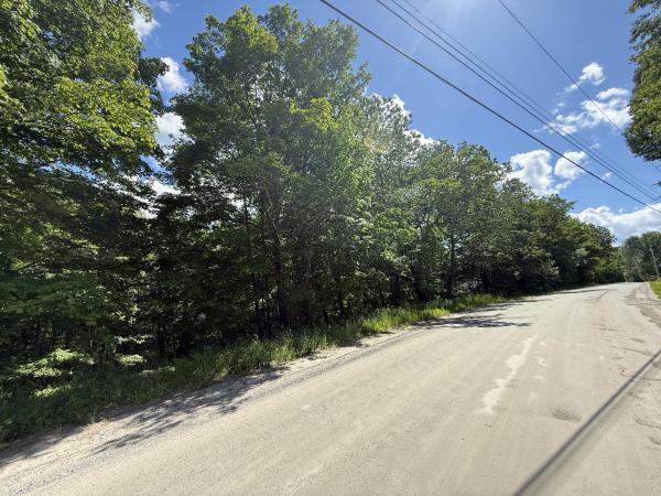 On Daniels Farm Road