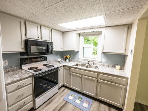 86 Pinecrest Drive