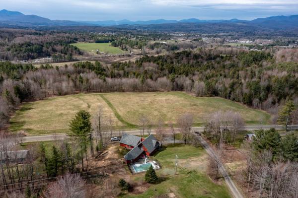 Single Family in Morristown VT