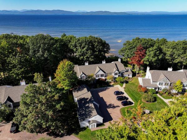 96 Northshore Drive