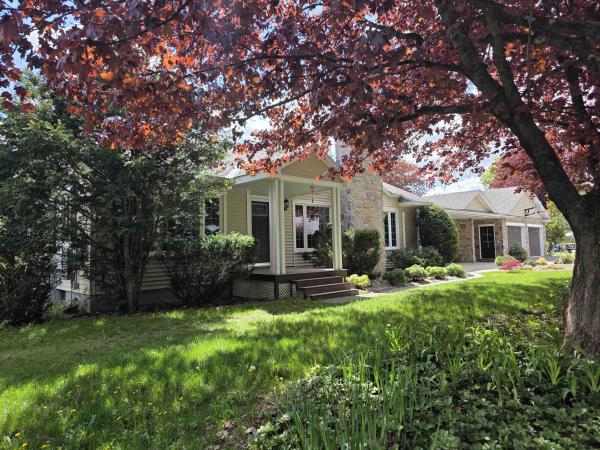 171 Green Meadow