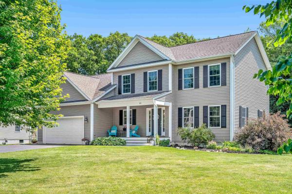 31 Lily Lane