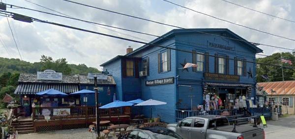660 Main Street