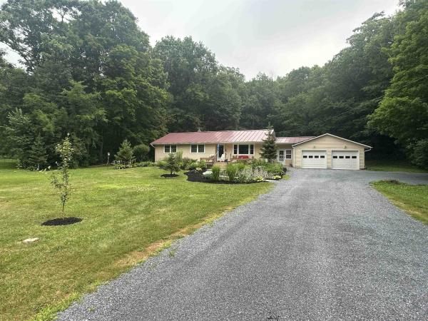 1537 Lake Dunmore Road