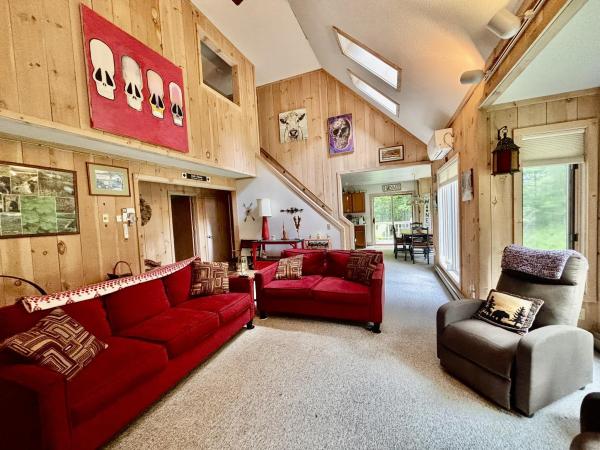 59 Colonial Ridge Road