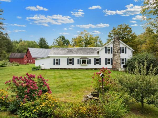 77 Fuller Road West