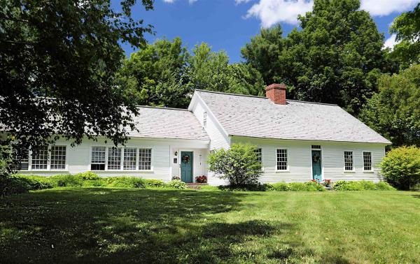 1643 Green Bay Loop