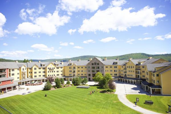 335/337 QII Jackson Gore Inn