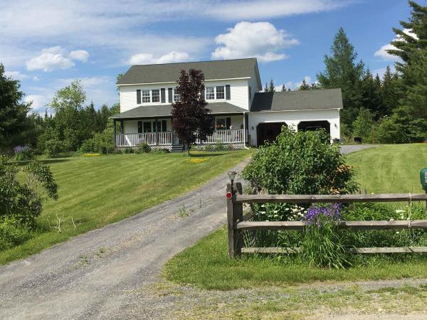 Single Family in Morristown VT