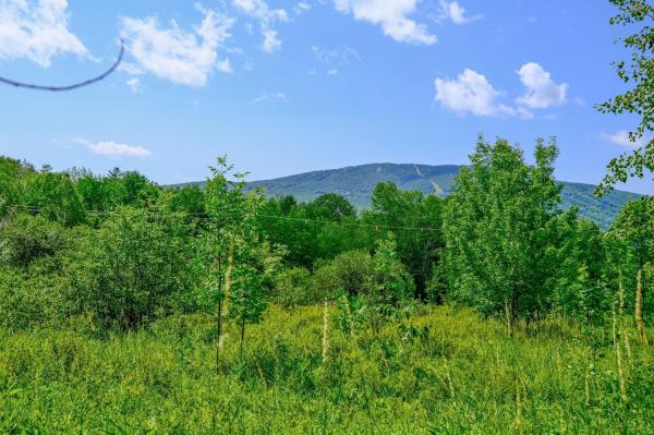 00 Town Farm Road