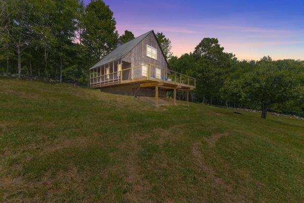 3235 Braintree Hill Road