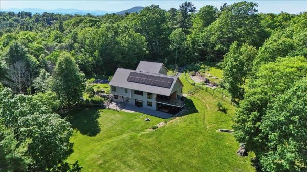 2516 Rotax Road