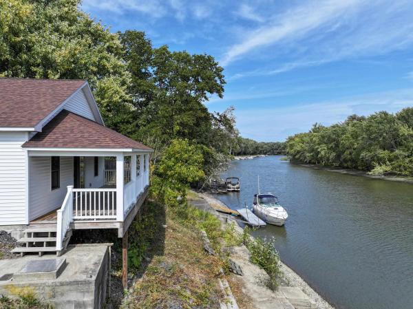 58 Riverview Street
