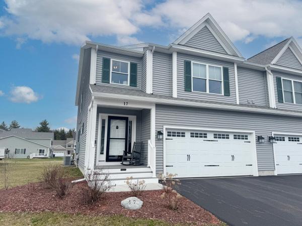 17 Greenbrook Circle