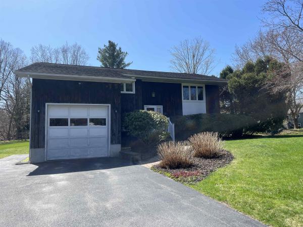 118 Country Club East Drive