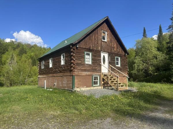 3342 East Hill Road