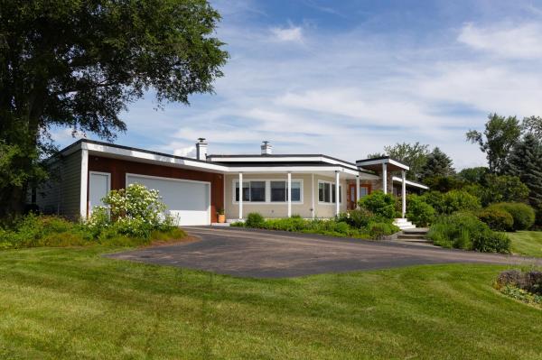 323 Buckingham Drive