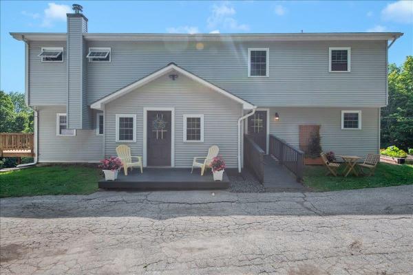 218 Donahue Road