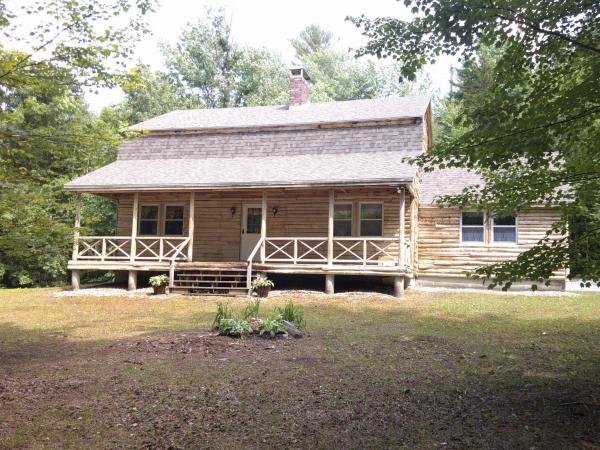 Single Family in Elmore VT