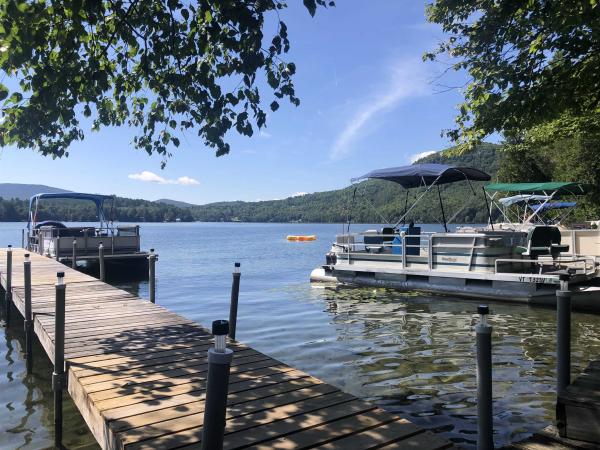 Single Family in Barnet VT