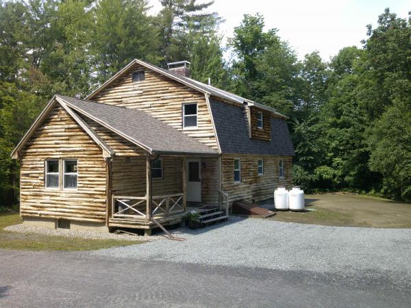 Single Family in Elmore VT