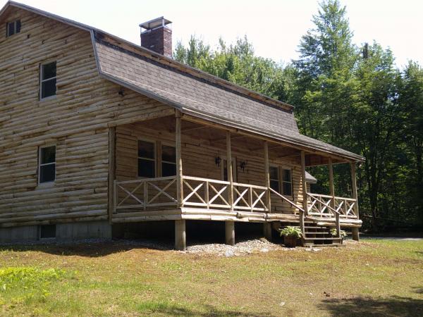 Single Family in Elmore VT