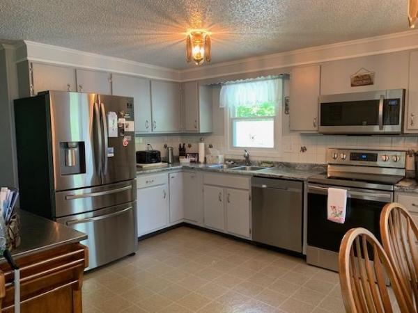 96 Pleasant Heights