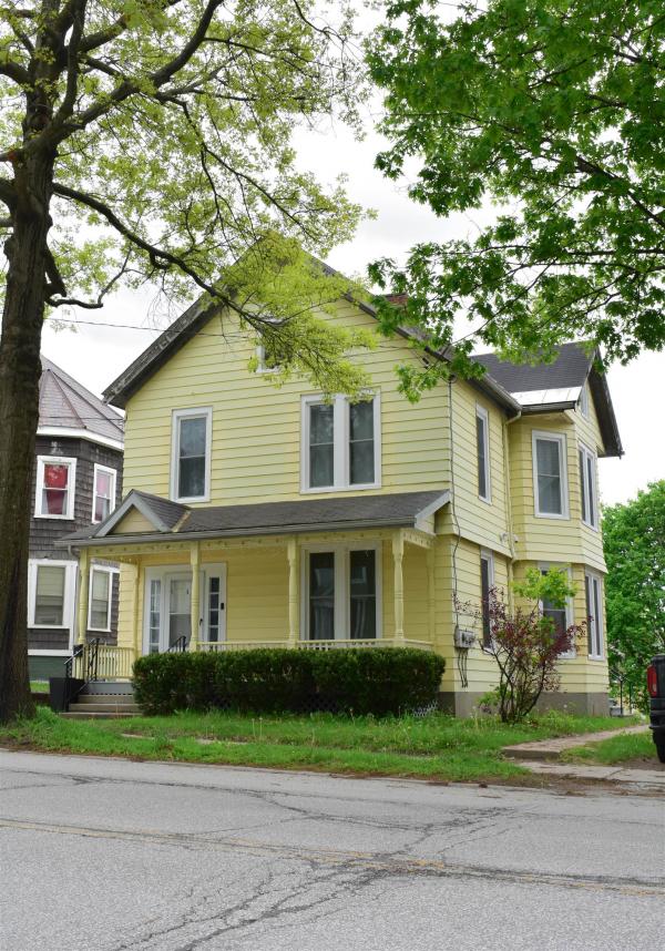 18 Madison Street