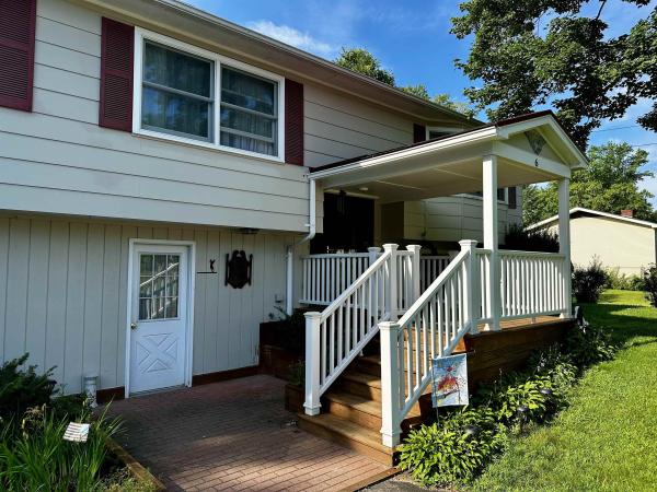 6 Green Knolls Lane