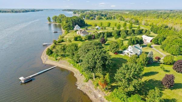 50 Wagner Point