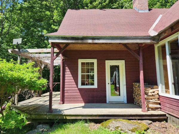 Single Family in Morristown VT