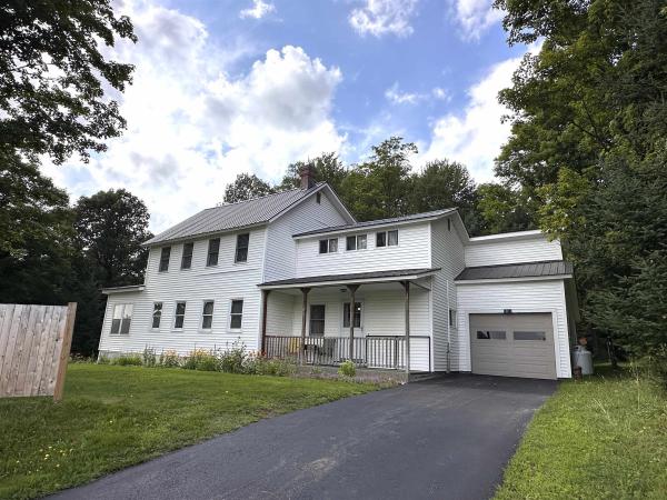 Single Family in Eden VT