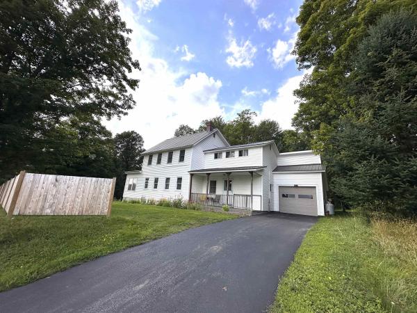 Single Family in Eden VT