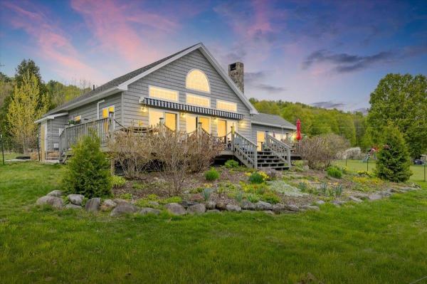 61 Sweeney Farm Road North