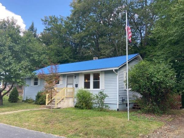 6 Lamson Avenue