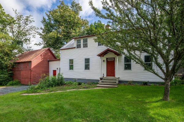 92 Pleasant Street