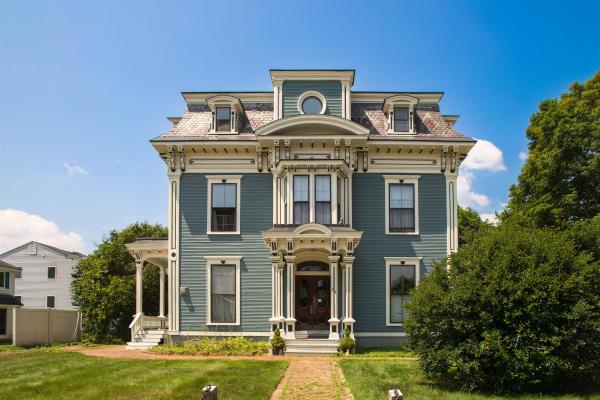79 Pine Street