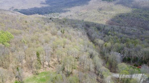 220 Middle Road