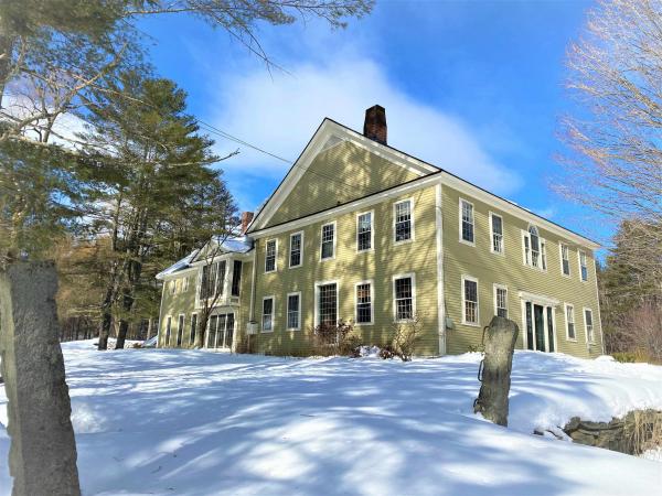 683 Church Street