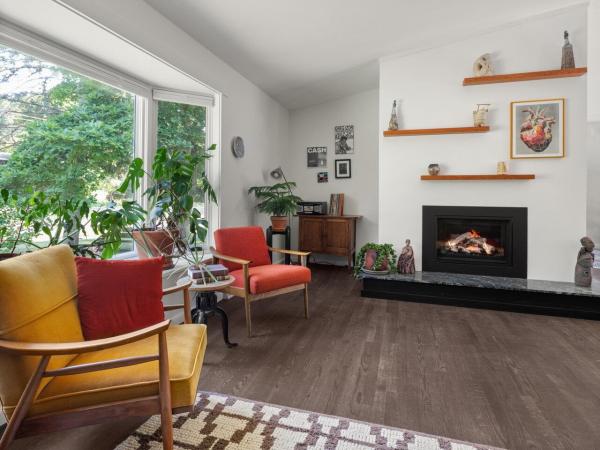 366 South Cove Road