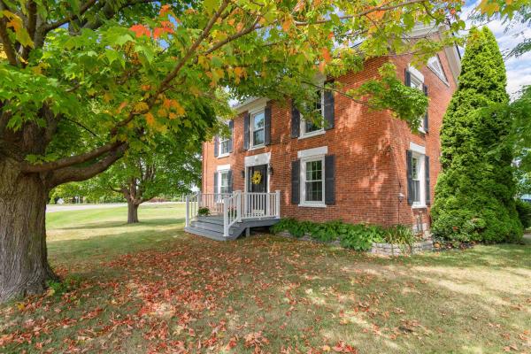 142 Ferry Road