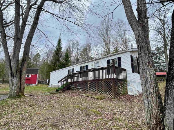 62 Maple Tree Lane