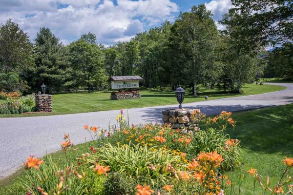 380 Stonybrook Road 380 Stonybrook Road