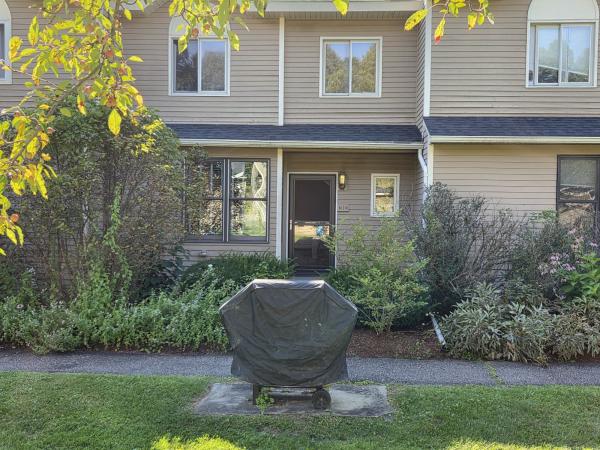 14 Stonehedge Drive