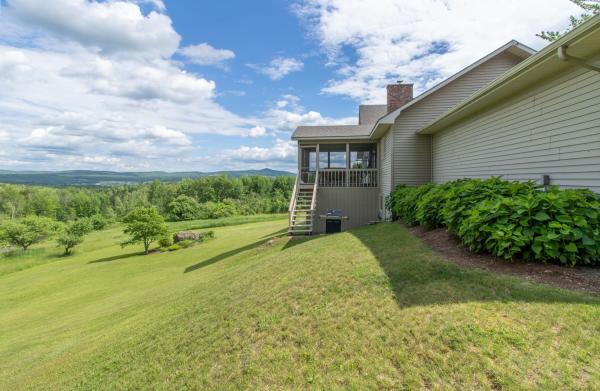 4373 East Hill Road