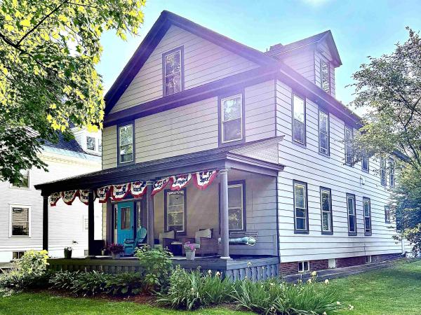 1487 Main Street