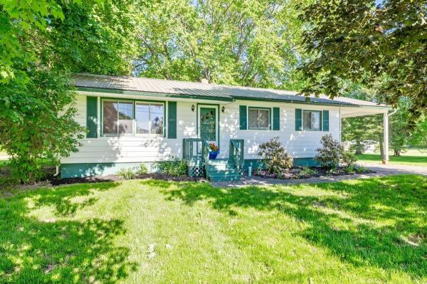 270 Winters Lane