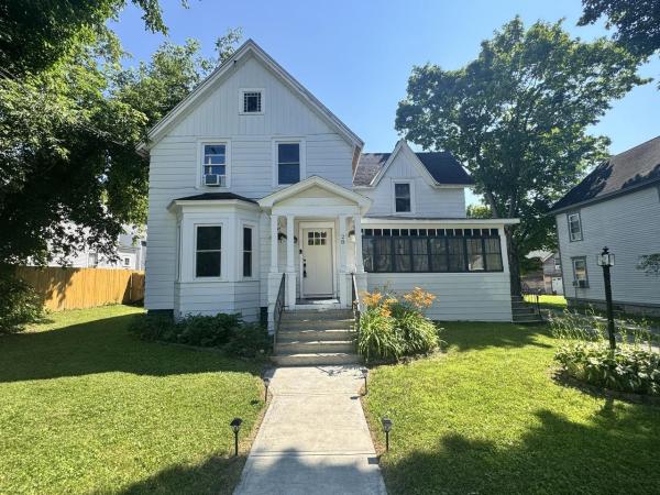 28 Diamond Street