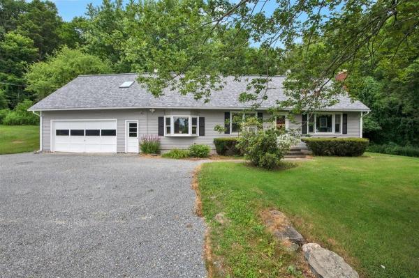 12 Mountain View Road